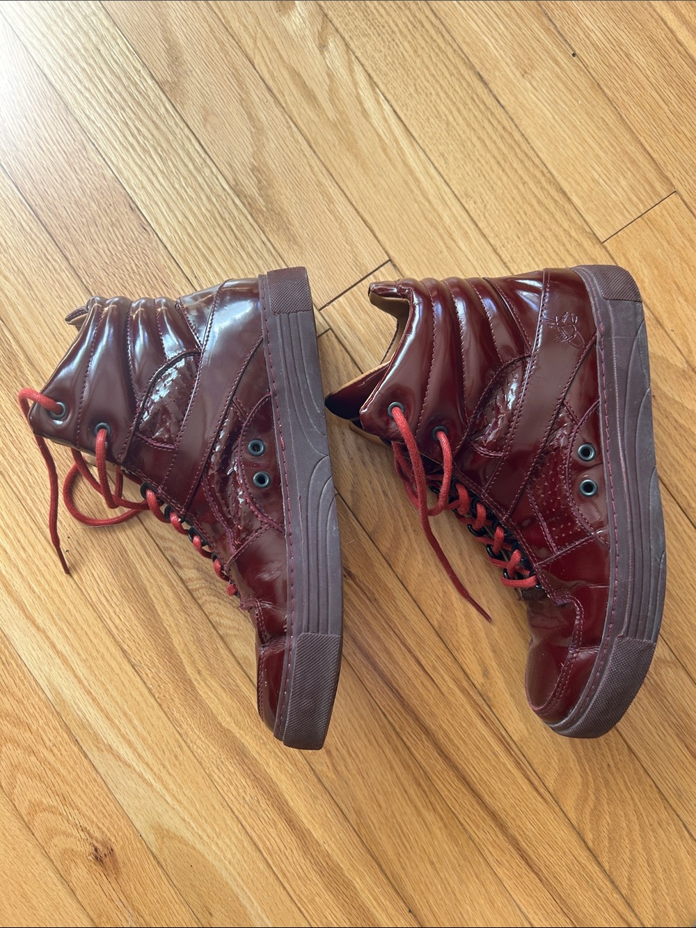 John Fluevog Burgundy Patent Lace-Up Boots with Red Laces - Picture 2 of 4